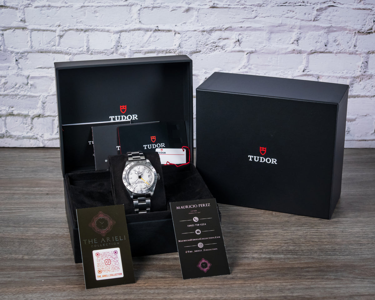 UNWORN TUDOR BLACK BAY PRO GMT WHITE DIAL 39MM M79470-0004