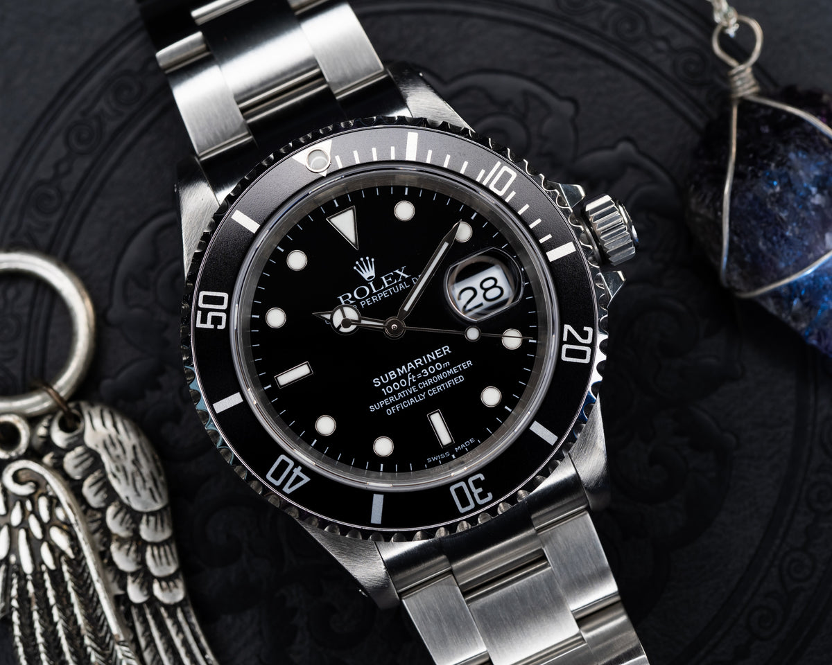 Rolex Submariner Date "Holed Case" Rolex Certified Pre-Owned 16610